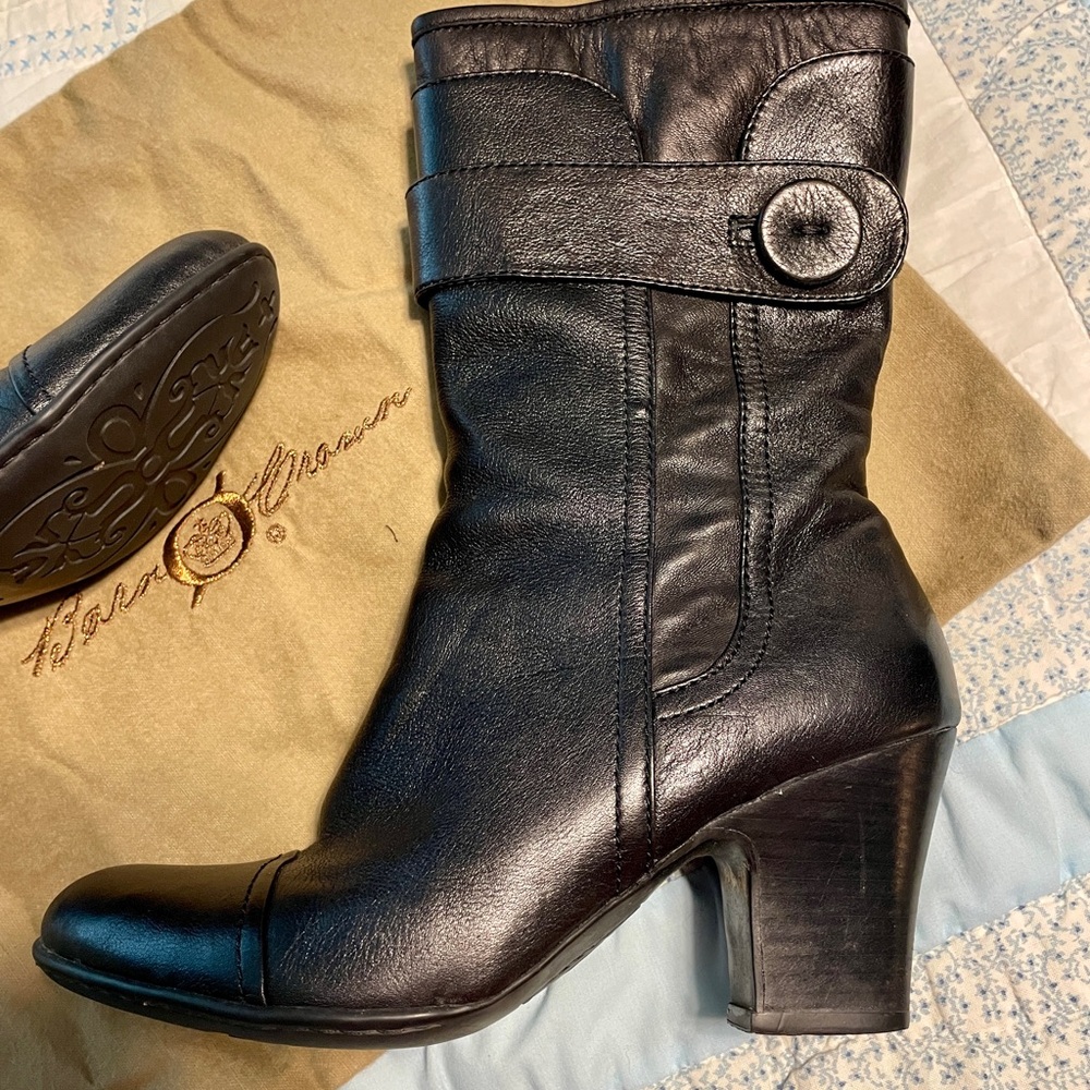 BORN Black Leather Vegan Boots, size 8 preowned